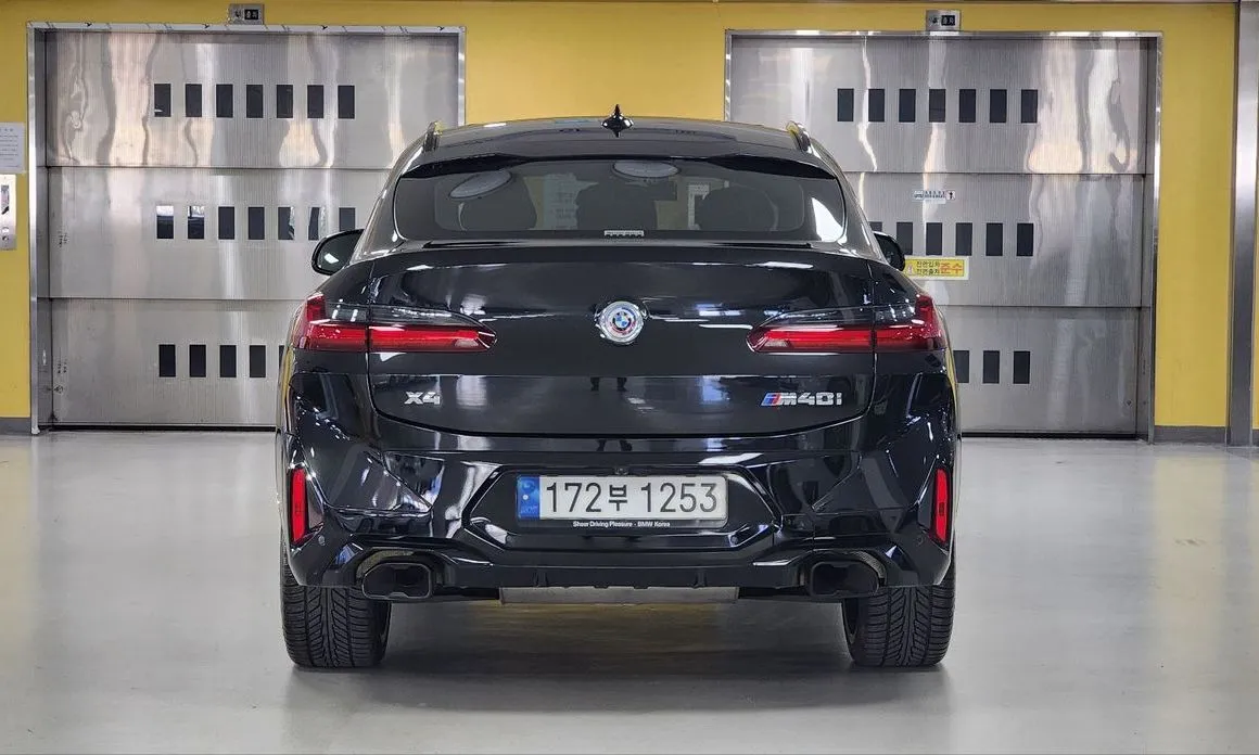 BMW X4 2023 из KR, фото 3