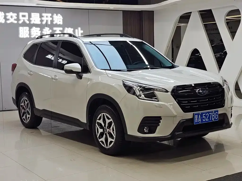 Subaru Forester — фото 4