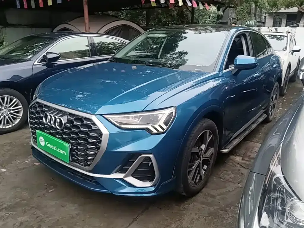 Audi Q3 Sportback — фото 10