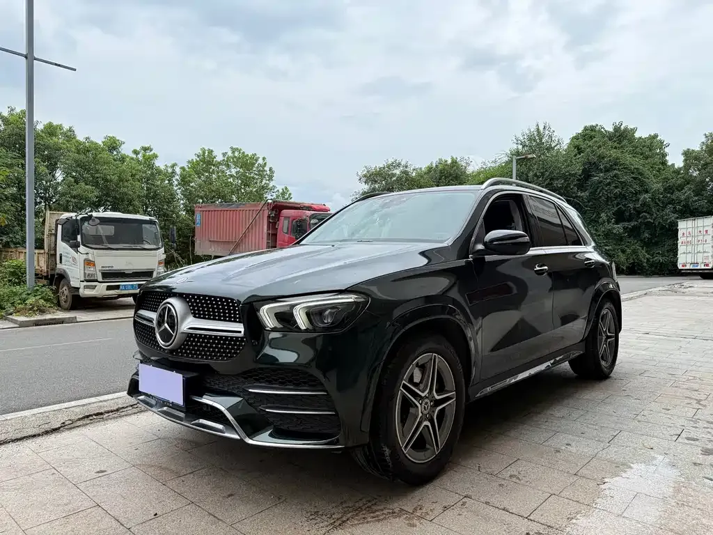 Mercedes-Benz GLE (Import) — фото 1