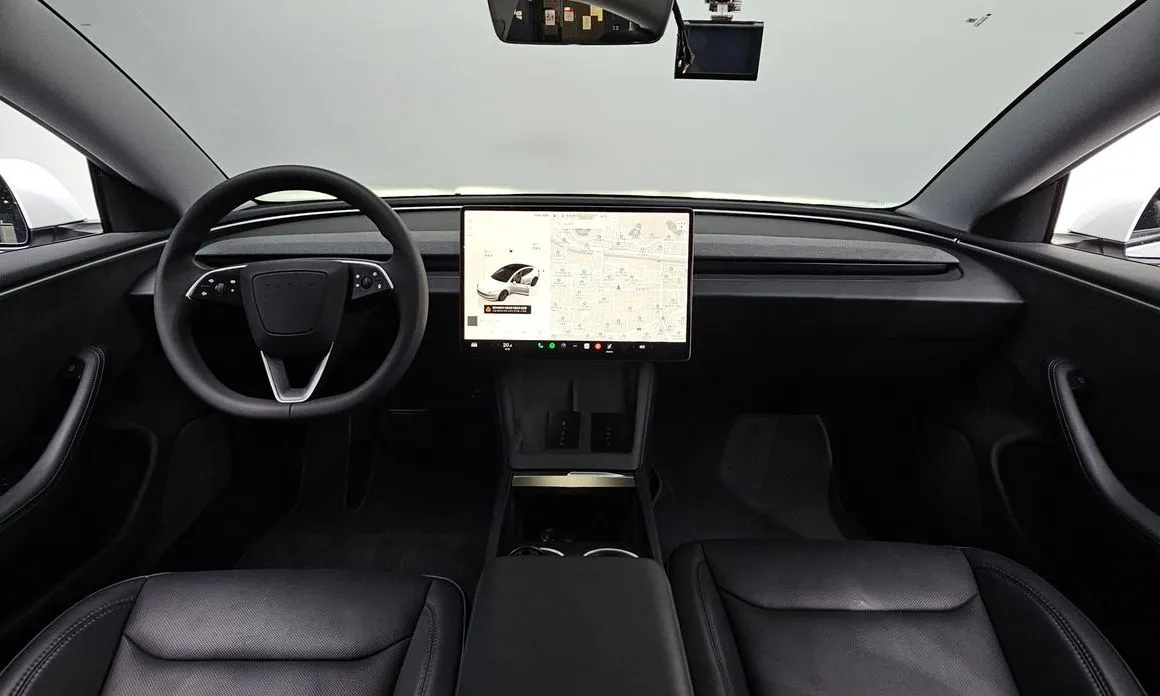 Tesla Model 3 — фото 6