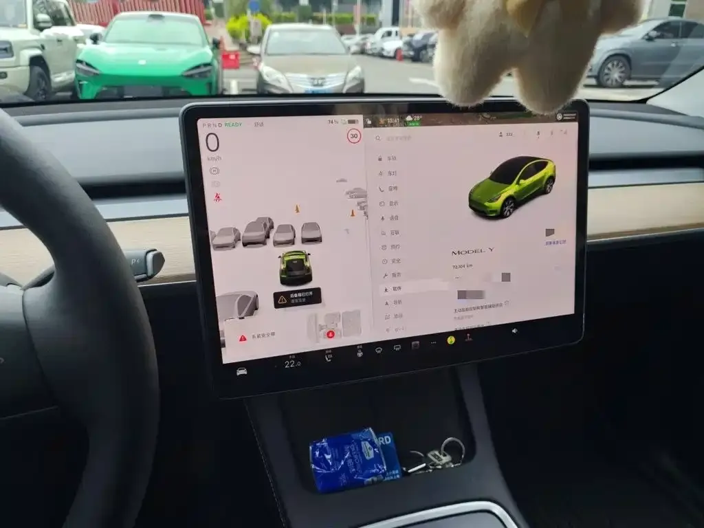 Tesla Model Y — фото 7