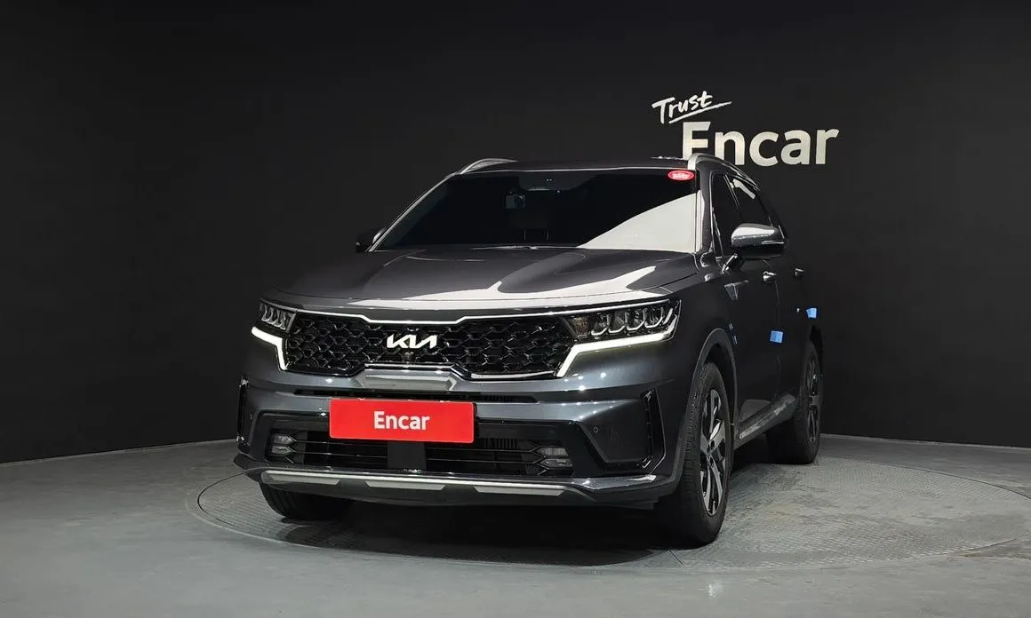 Kia Sorento — фото 5