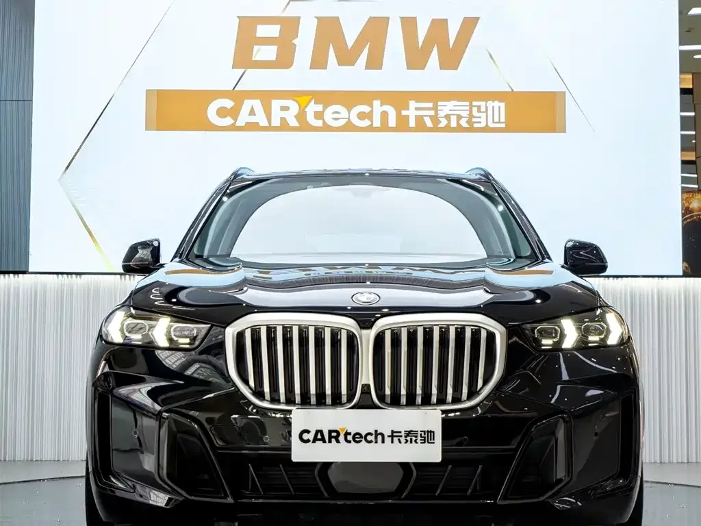 BMW X5 — фото 1