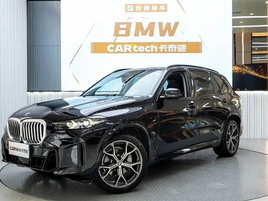 BMW X5 — фото 9
