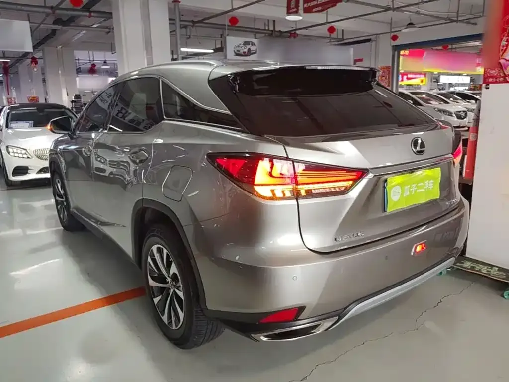 Lexus RX 2022 из CN, фото 9