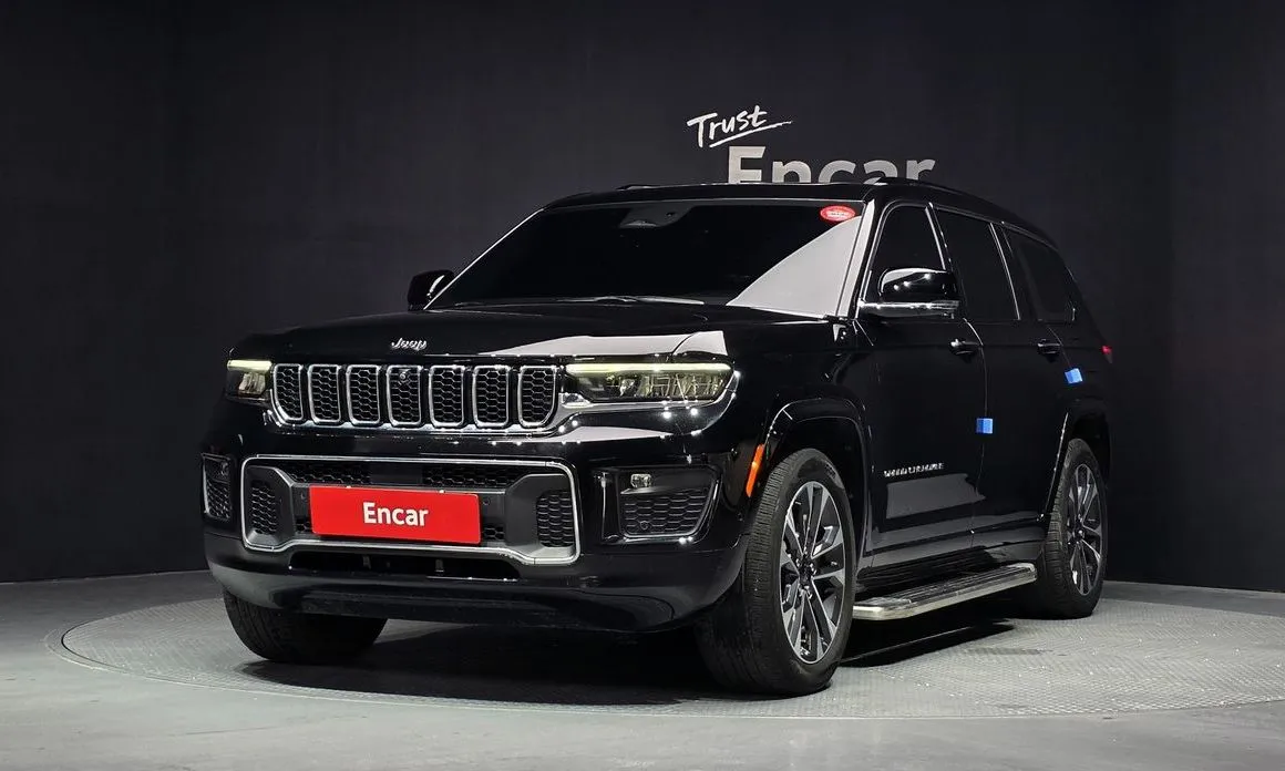 Jeep Cherokee — фото 1