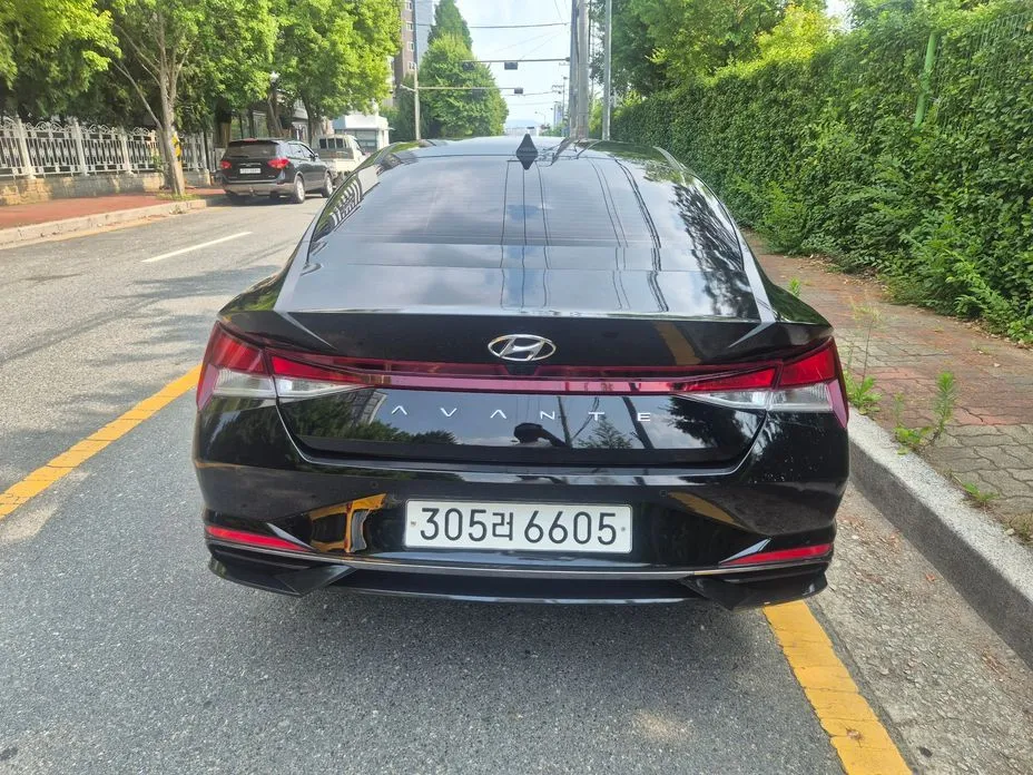 Hyundai AVANTE — фото 4