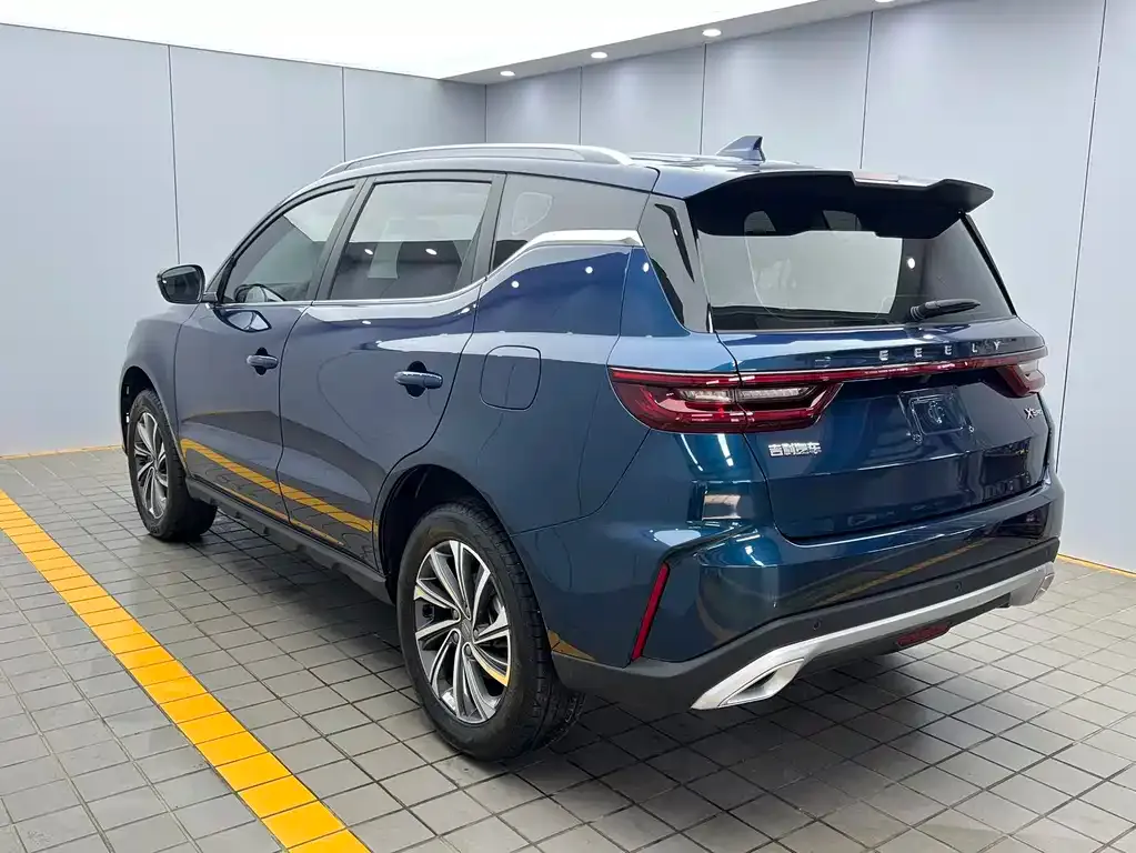 Geely Vision X6 — фото 8