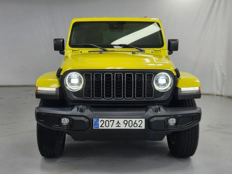 Jeep Wrangler — фото 8