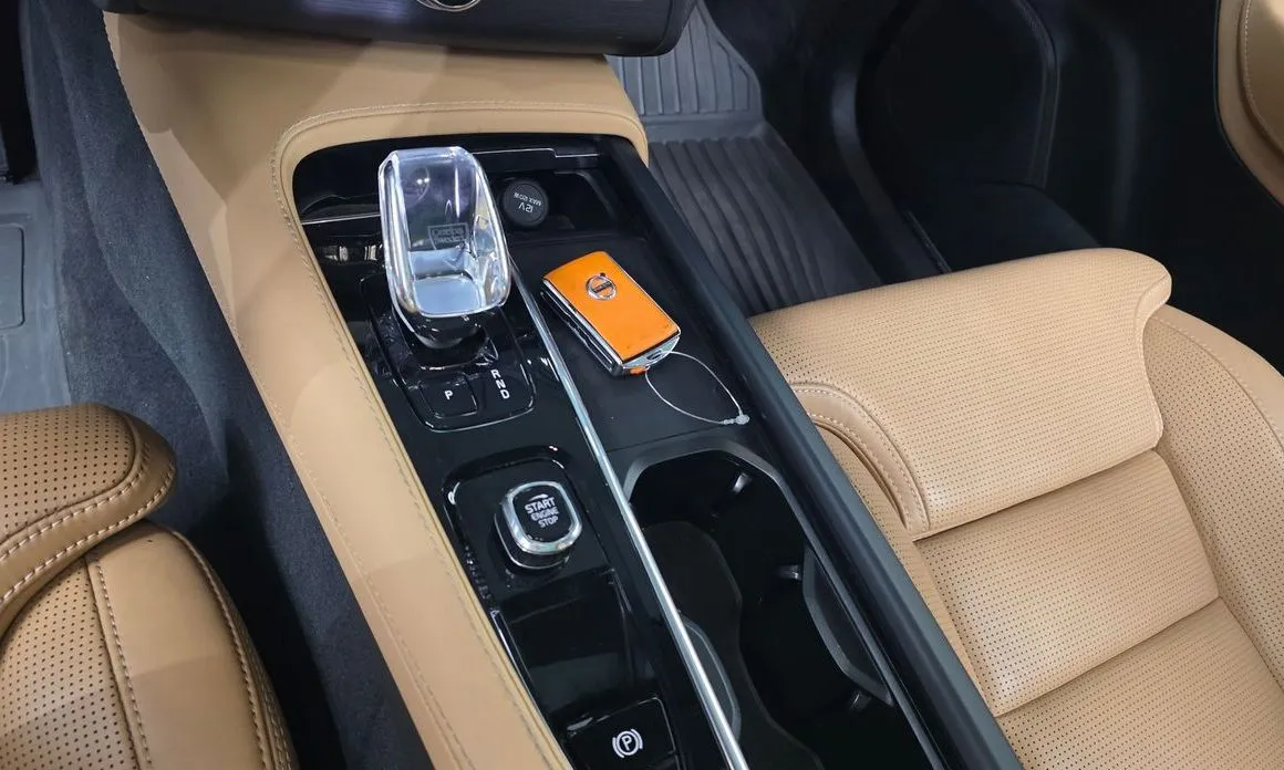 Volvo XC90 2023 из KR, фото 6