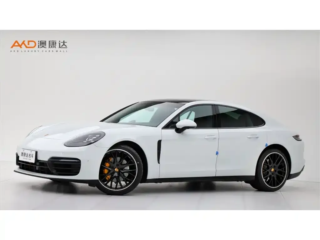 Porsche Panamera — фото 1