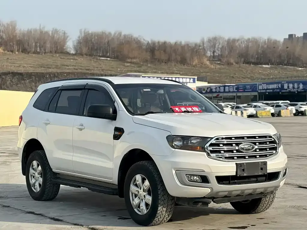 Ford Everest — фото 4