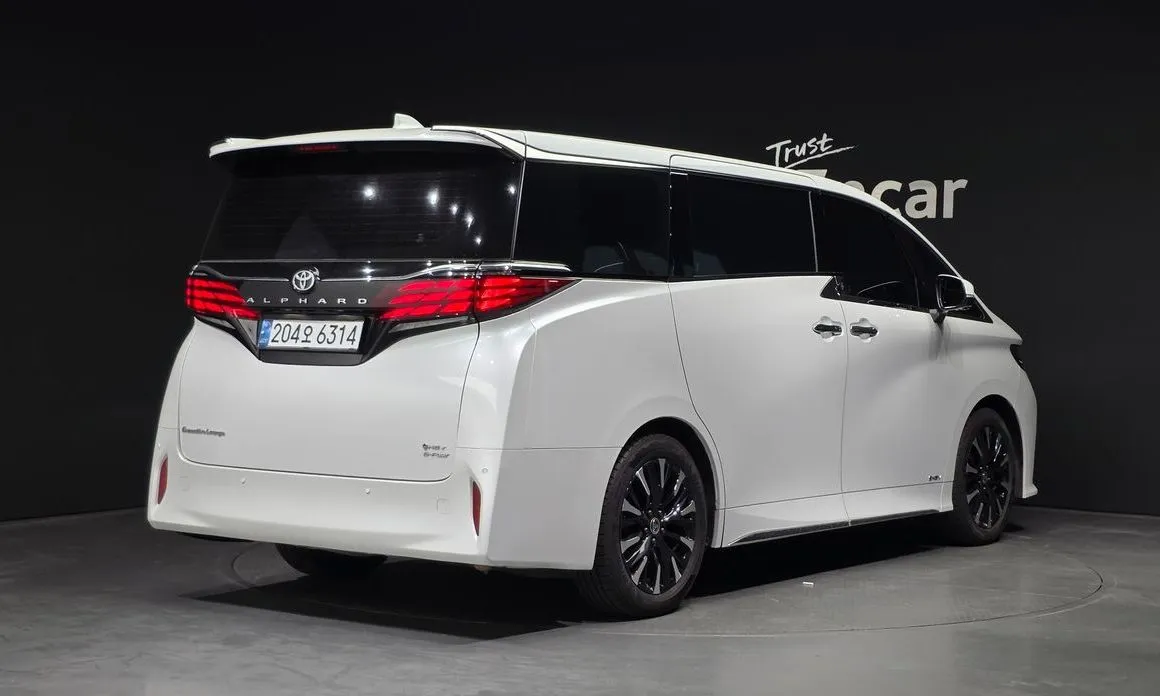 Toyota Alphard 2024 из KR, фото 2