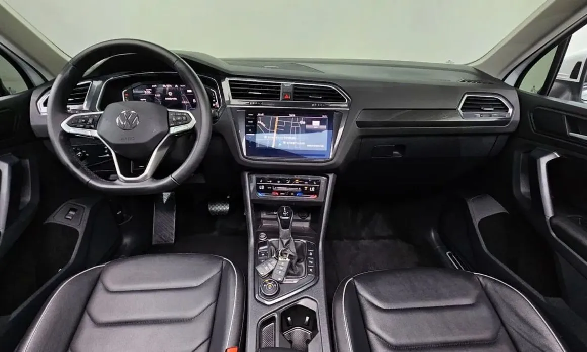 Volkswagen Tiguan — фото 3