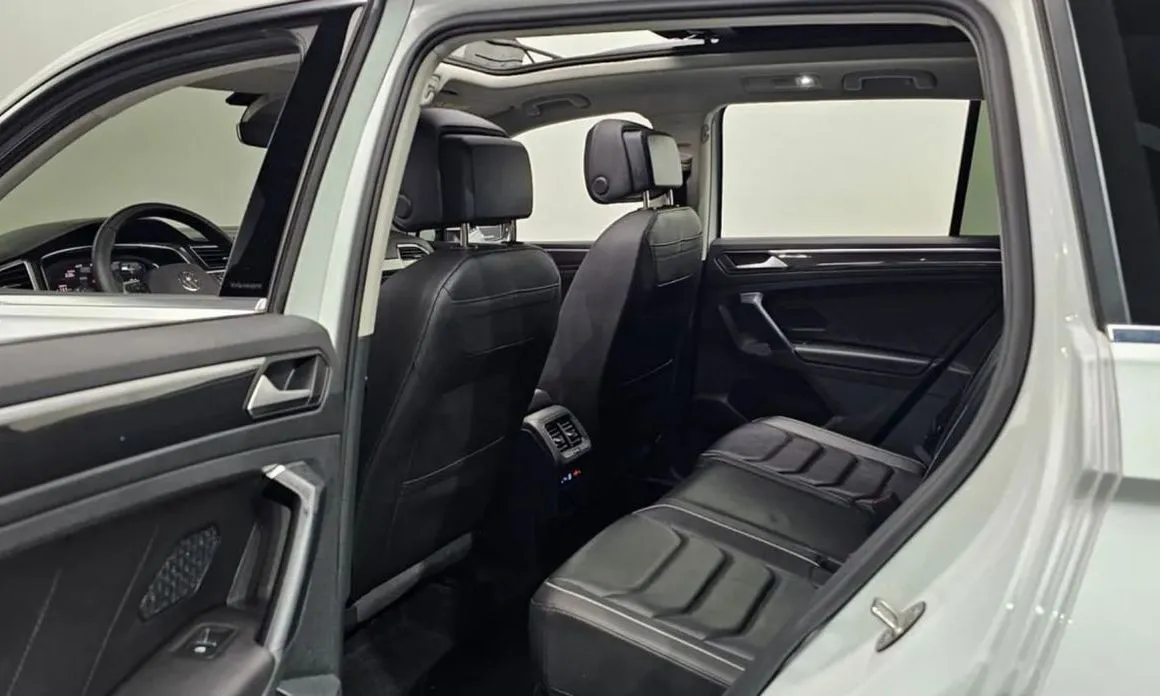 Volkswagen Tiguan — фото 7