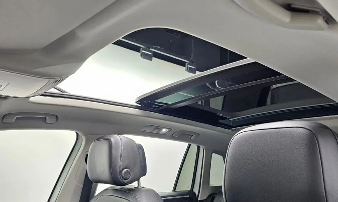 Volkswagen Tiguan — фото 4