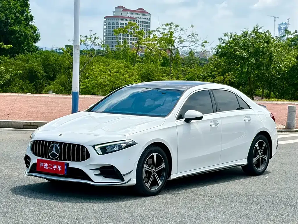 Mercedes-Benz A-Class — фото 1