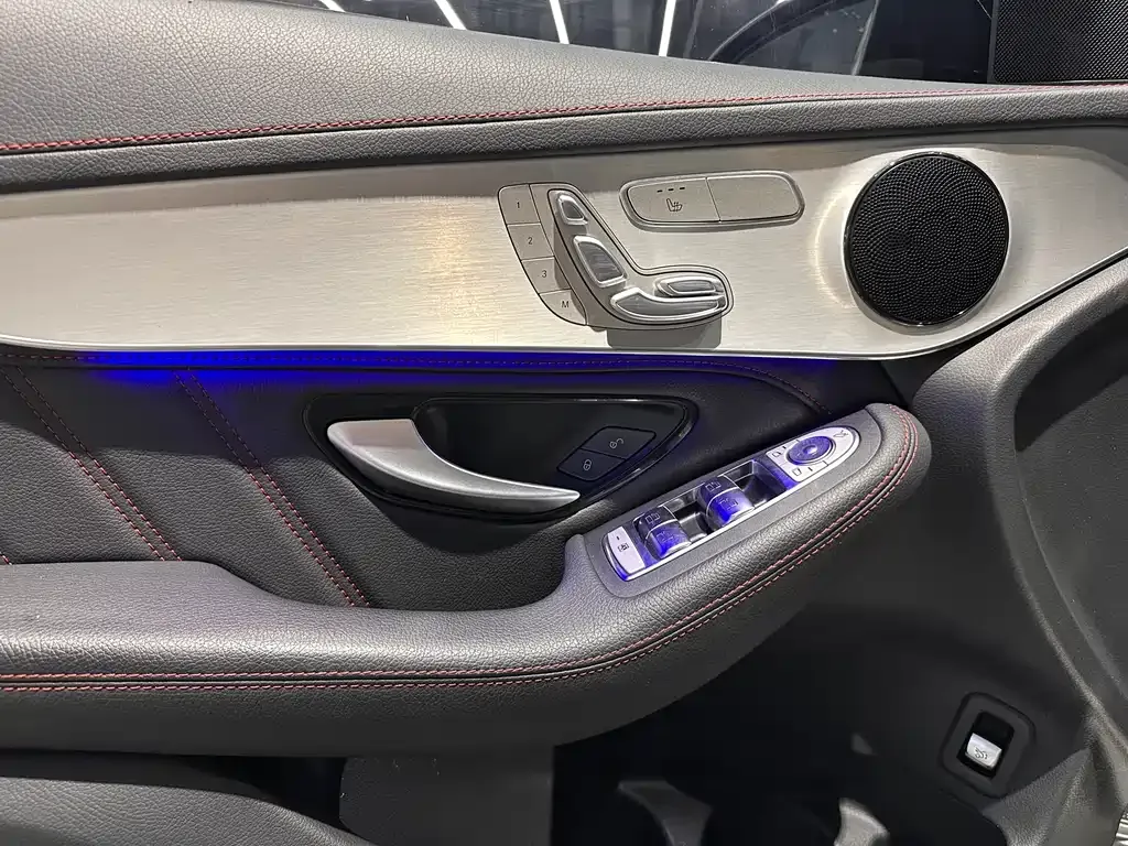 Mercedes-Benz GLC AMG 2023 из CN, фото 6