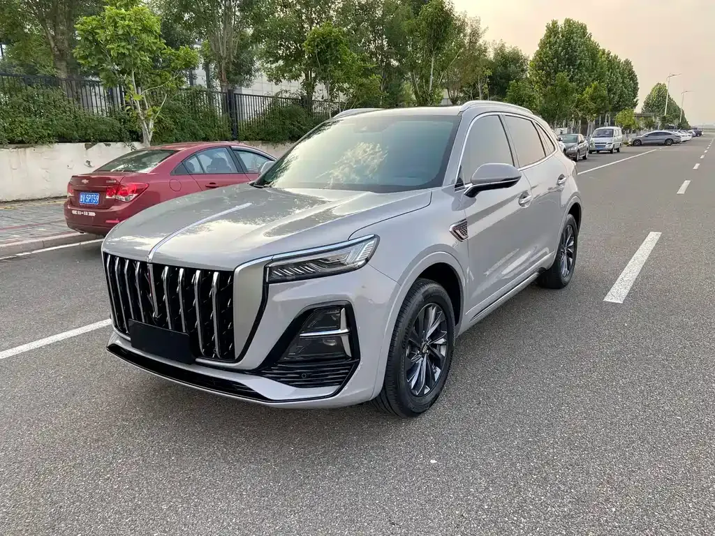 Hongqi HS5