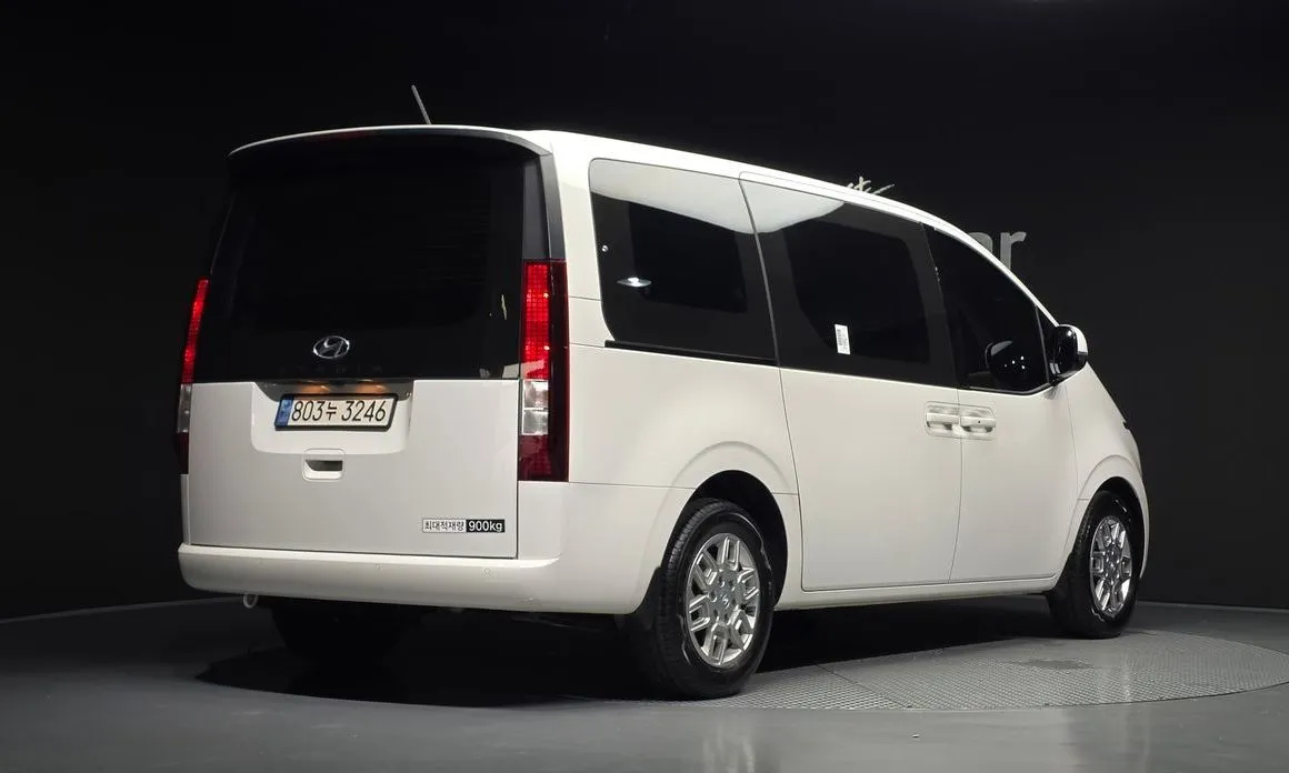 Hyundai Staria — фото 4