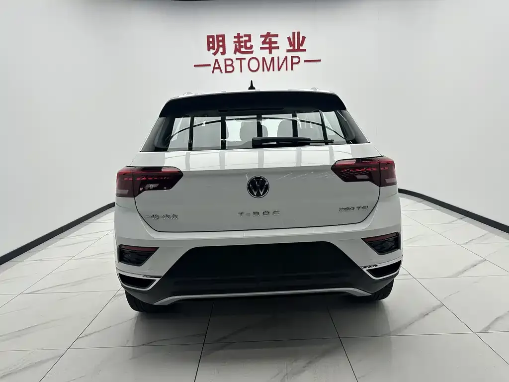 Volkswagen T-Roc — фото 3