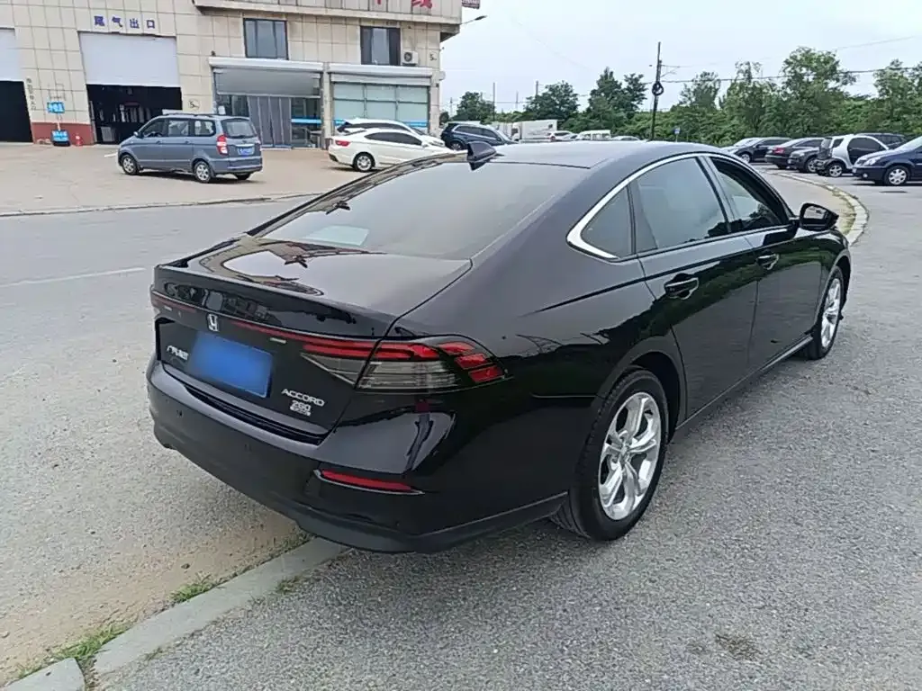 Honda Accord 2024 из CN, фото 5