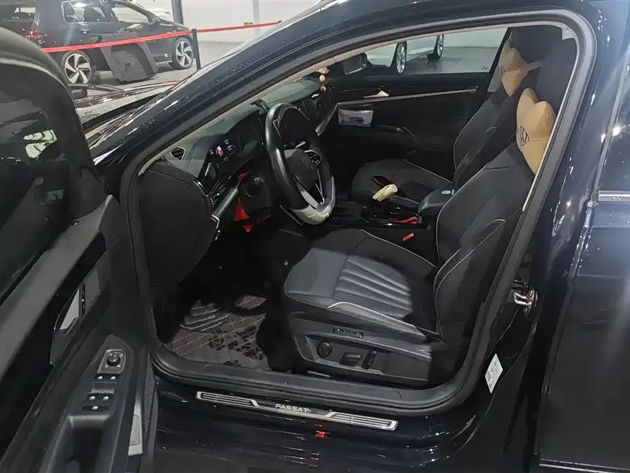 Volkswagen Passat — фото 10