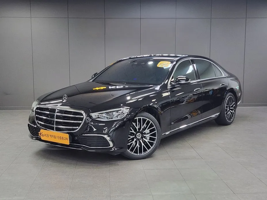 Mercedes-Benz S-Class — фото 1