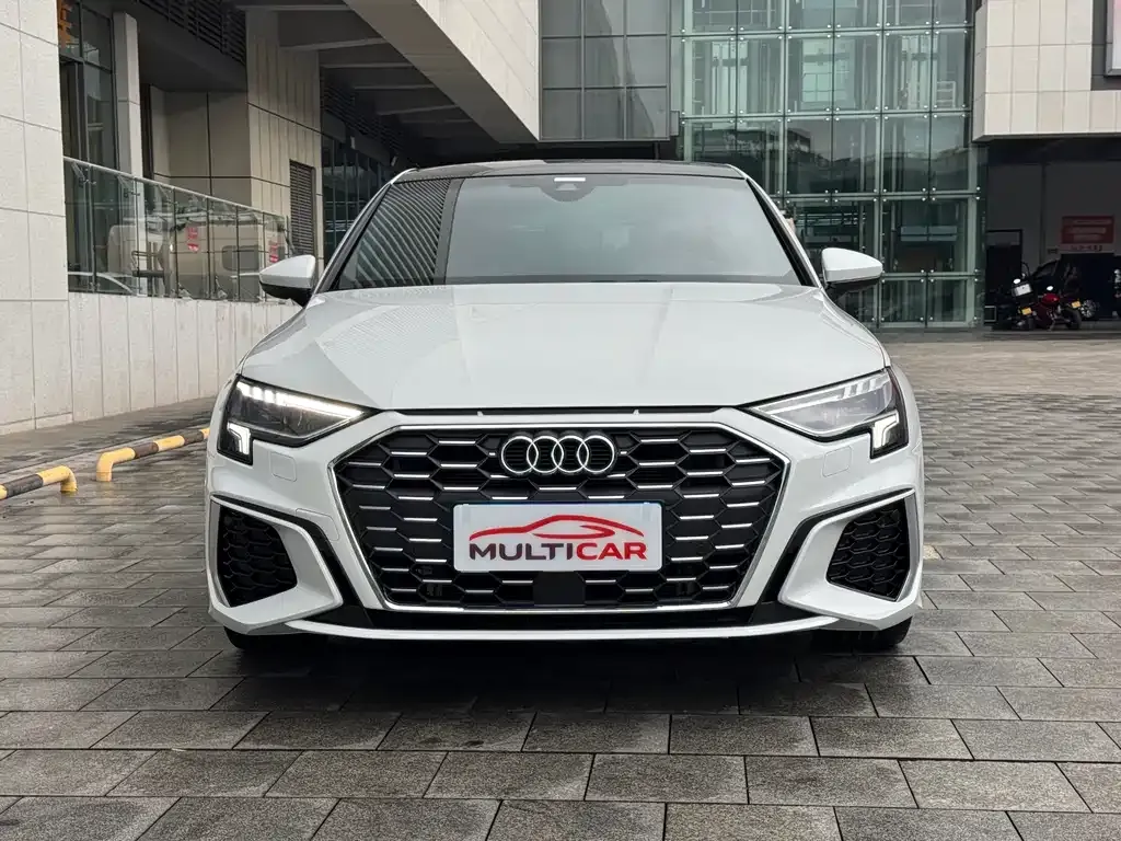 Audi A3 — фото 9