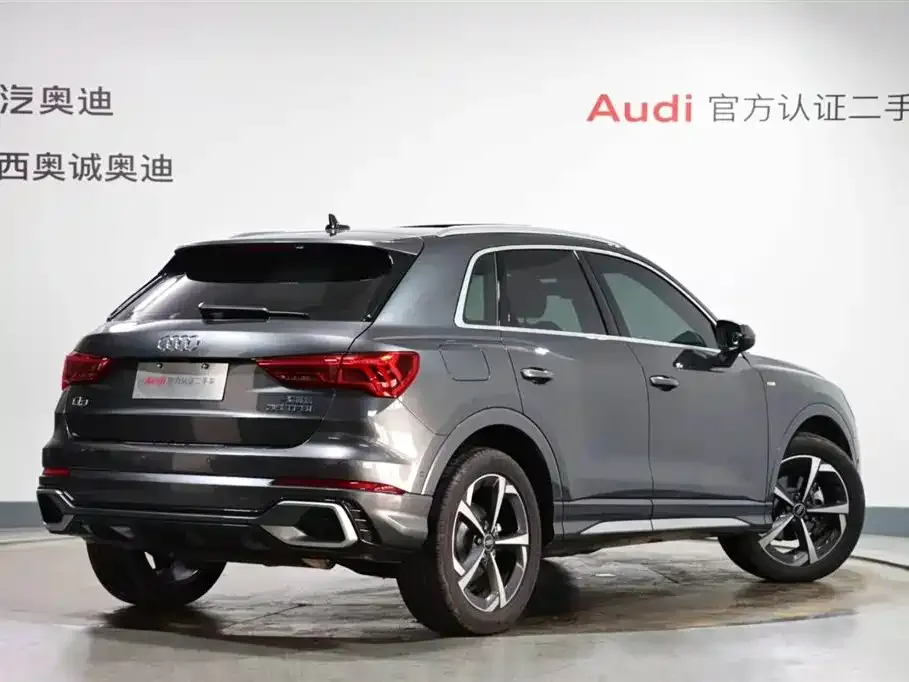 Audi Q3 — фото 10