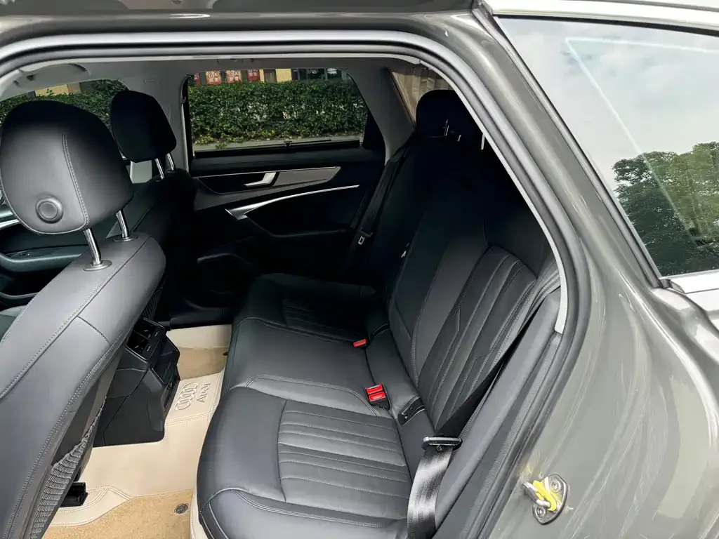 Audi A6 (Import) 2022 из CN, фото 3