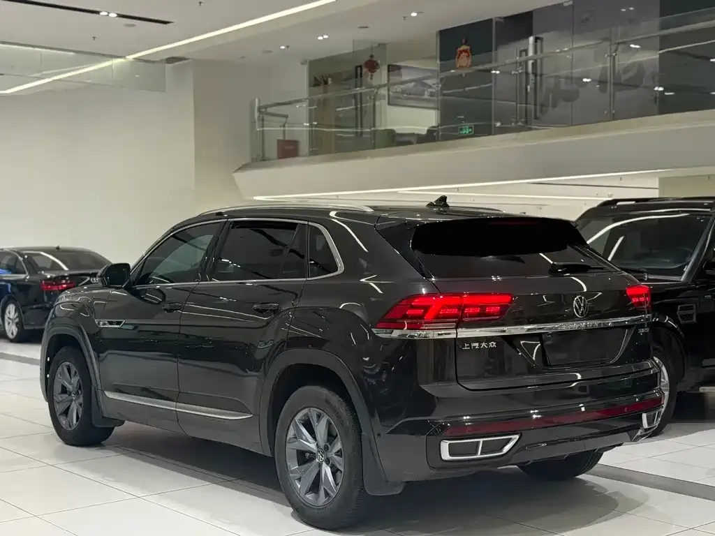 Volkswagen Teramont X 2022 из CN, фото 10
