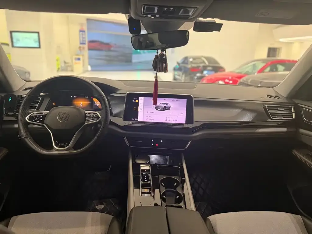 Volkswagen Teramont X 2022 из CN, фото 9