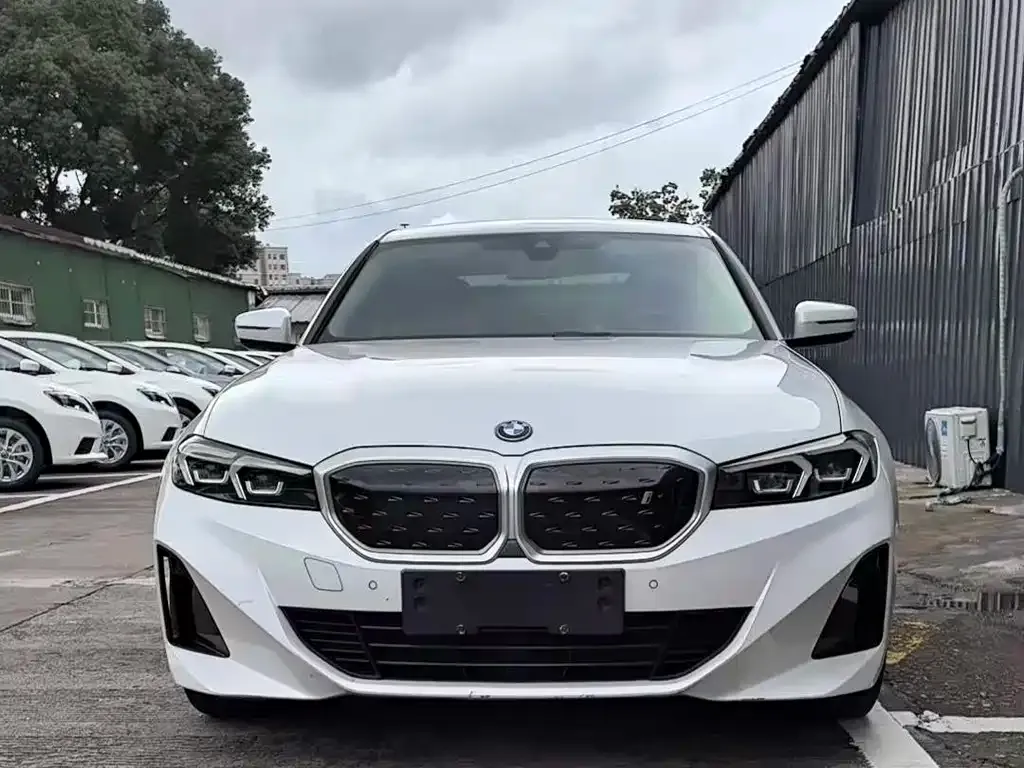 BMW i3 — фото 6