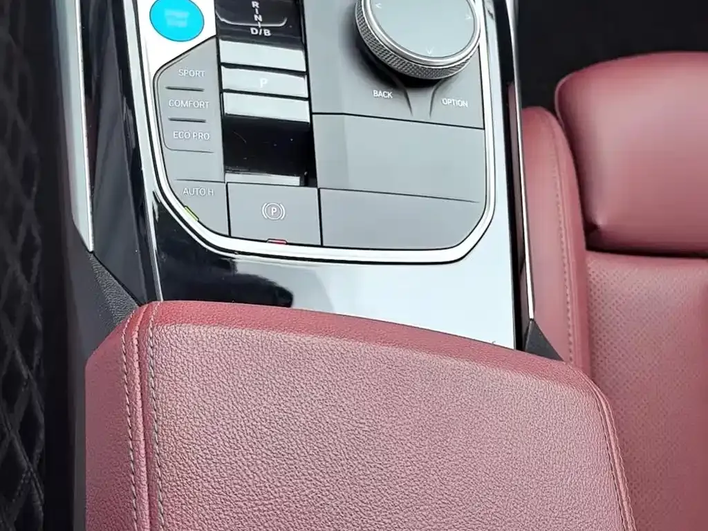 BMW i3 — фото 8