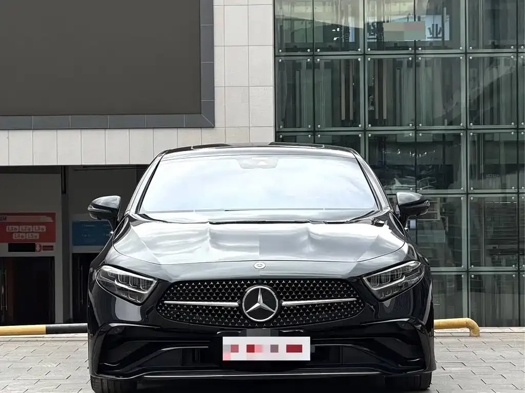 Mercedes-Benz CLS — фото 3