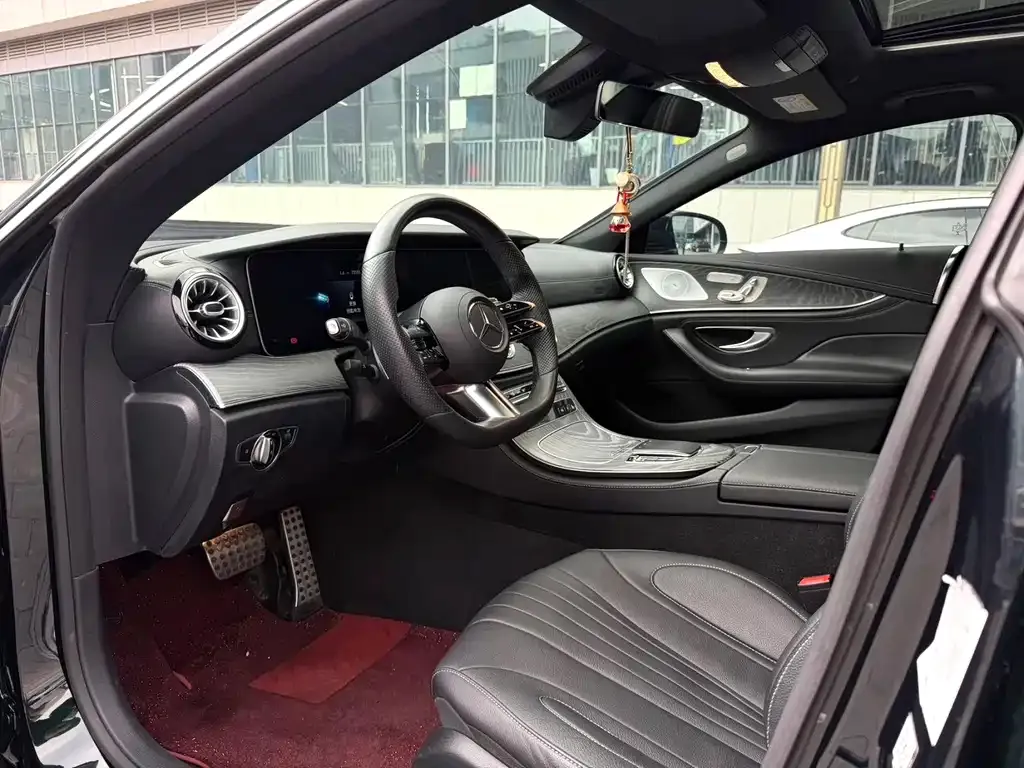 Mercedes-Benz CLS — фото 4