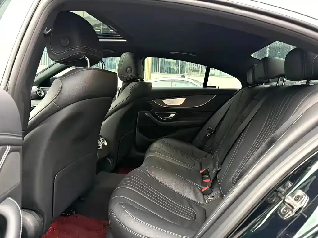 Mercedes-Benz CLS — фото 5
