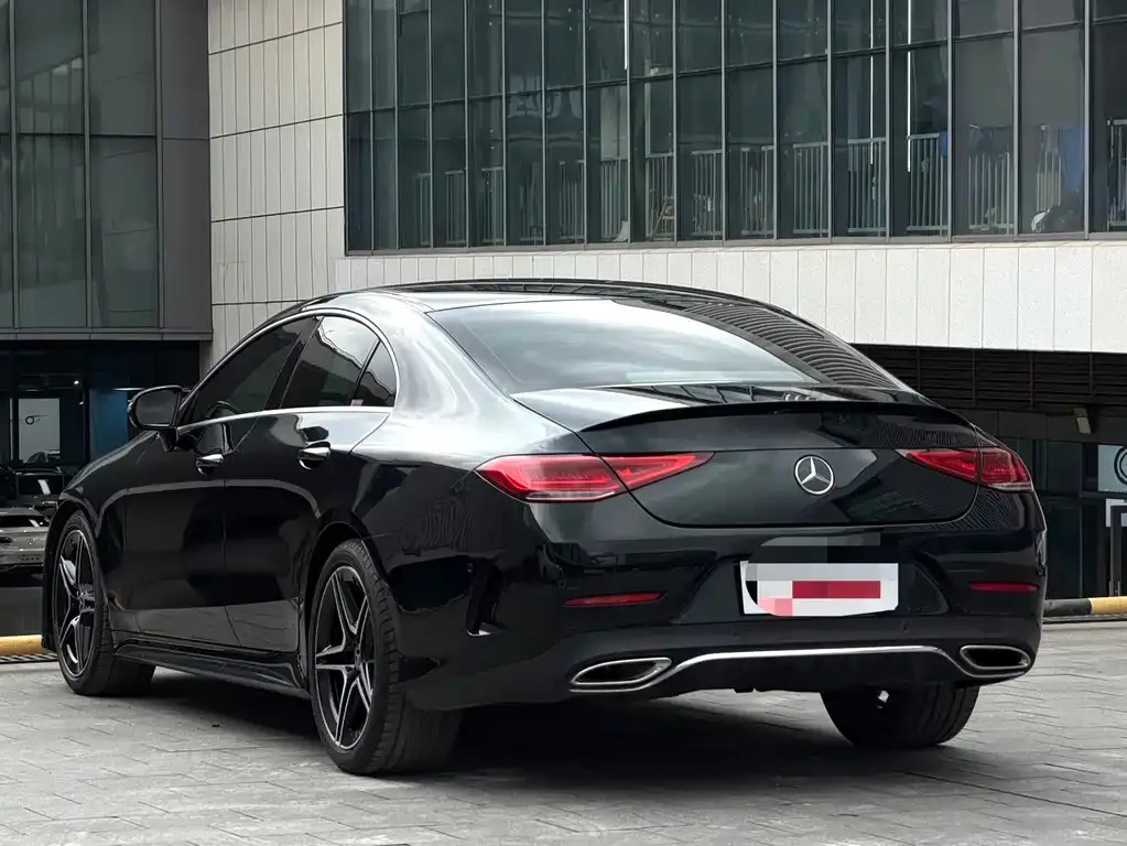 Mercedes-Benz CLS — фото 8