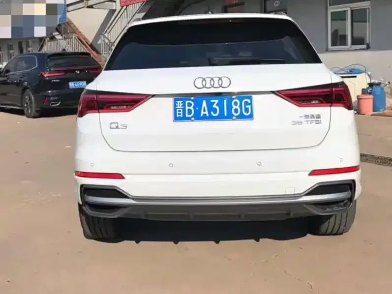 Audi Q3 — фото 4