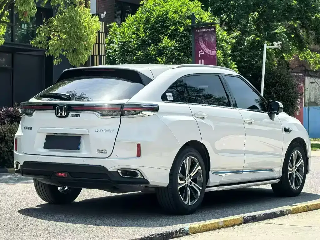 Honda UR-V 2023 из CN, фото 8