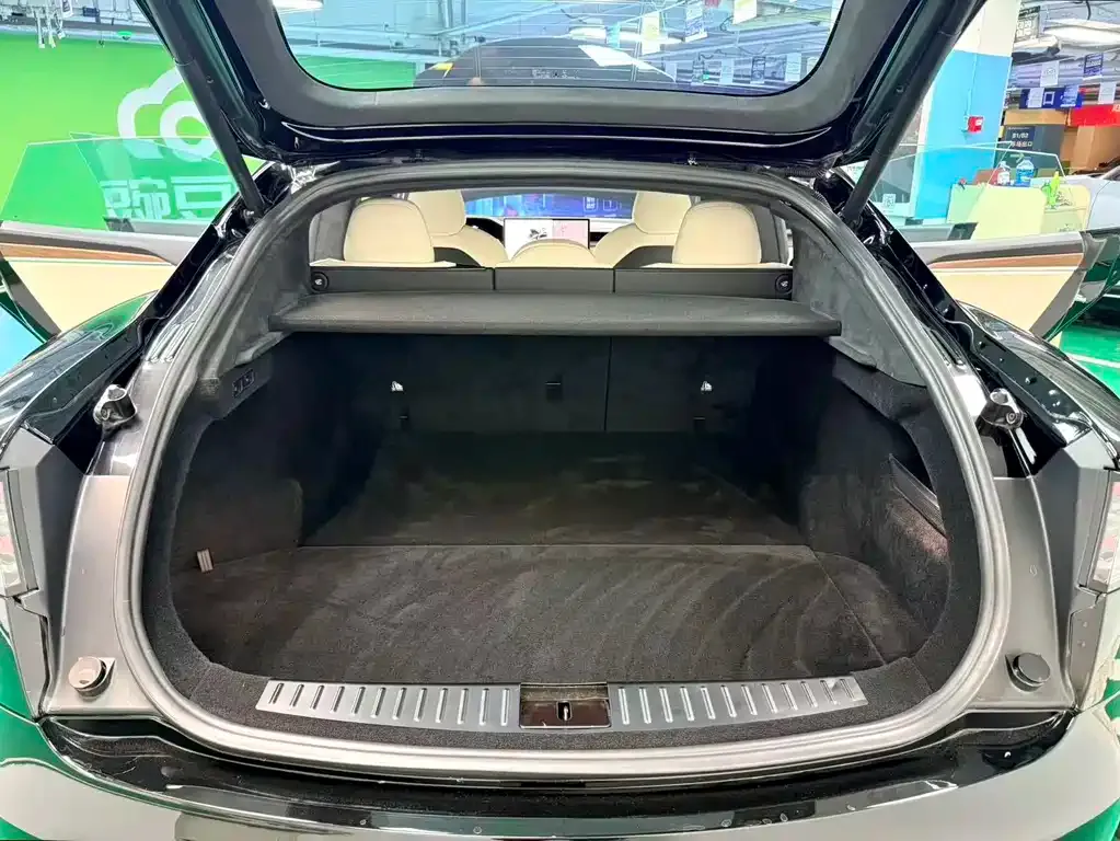 Tesla Model S — фото 7