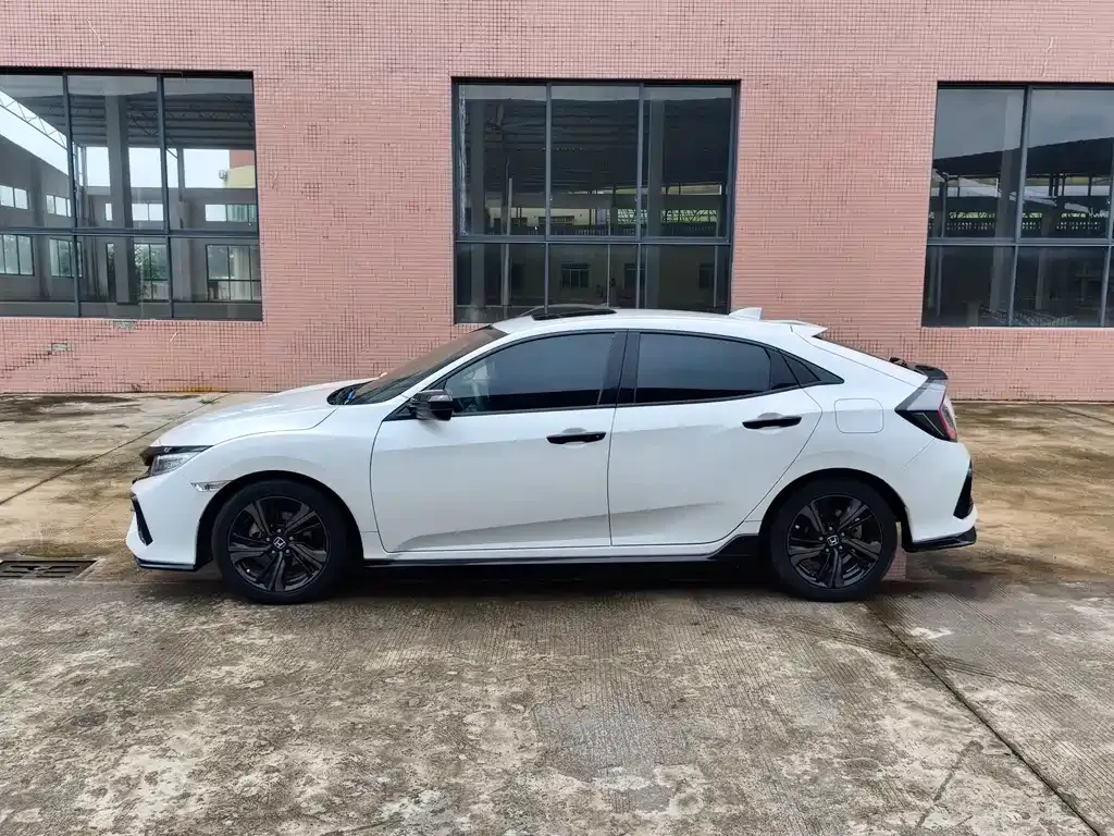 Honda Civic — фото 3