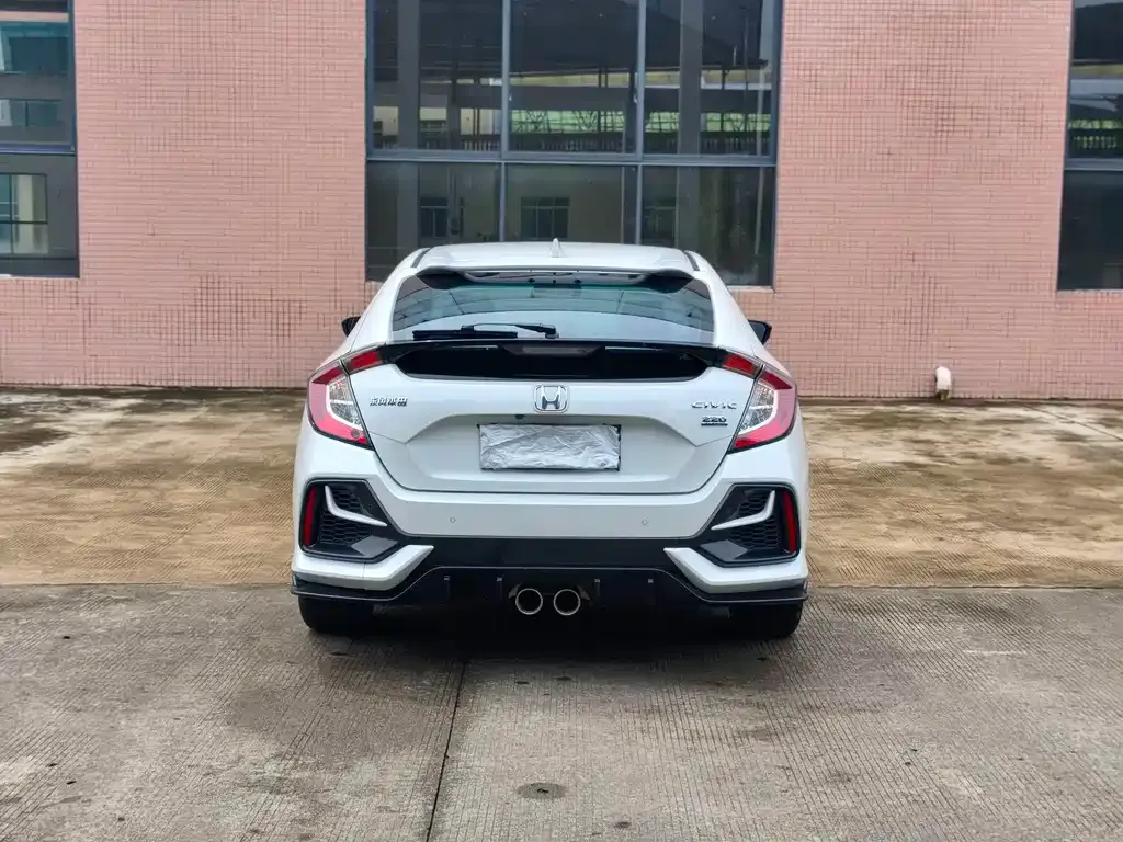 Honda Civic — фото 9