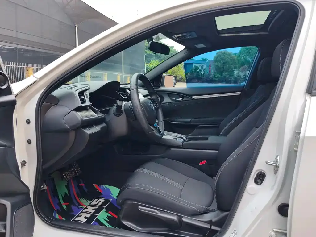 Honda Civic — фото 4