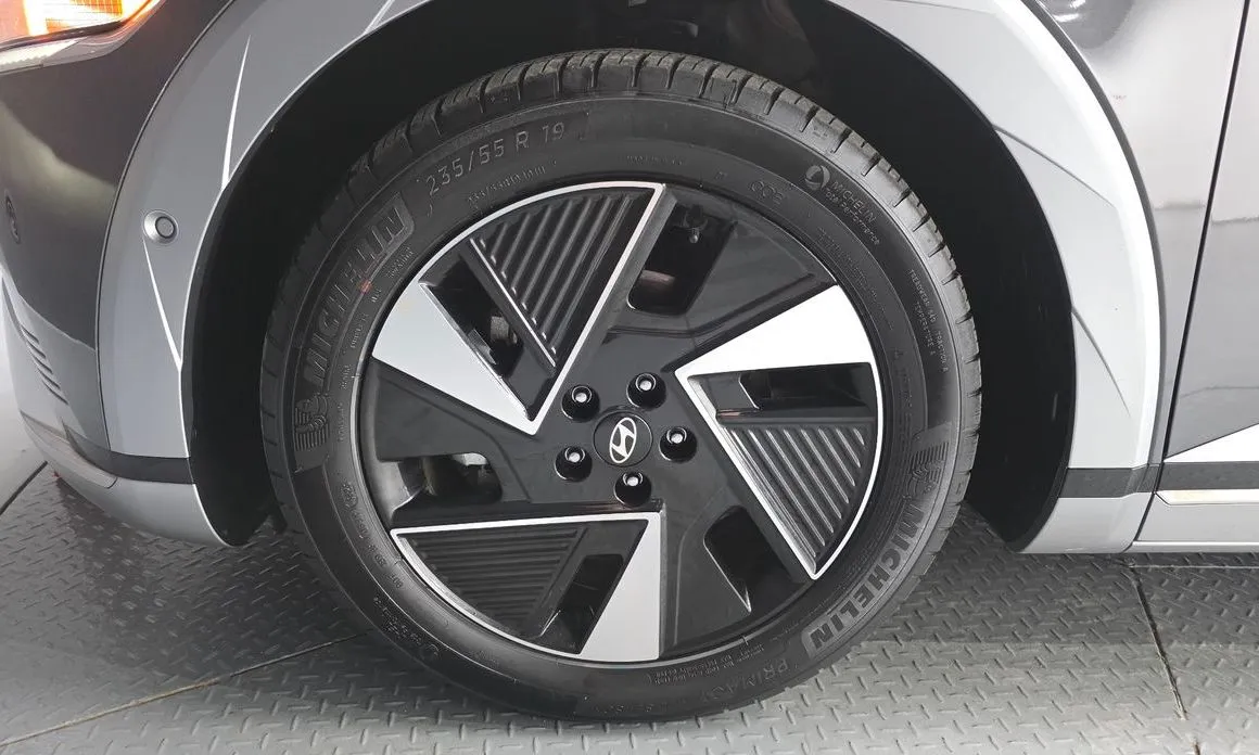 Hyundai Ioniq5 — фото 9