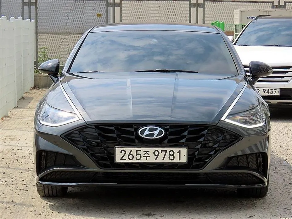 Hyundai Sonata — фото 1