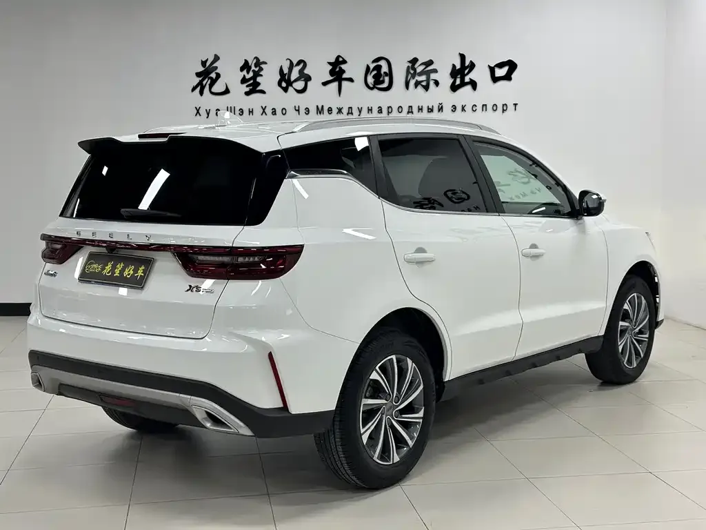 Geely Vision X6 — фото 9