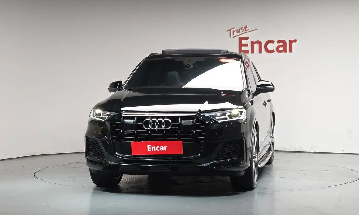 Audi Q7 2022 из KR, фото 4